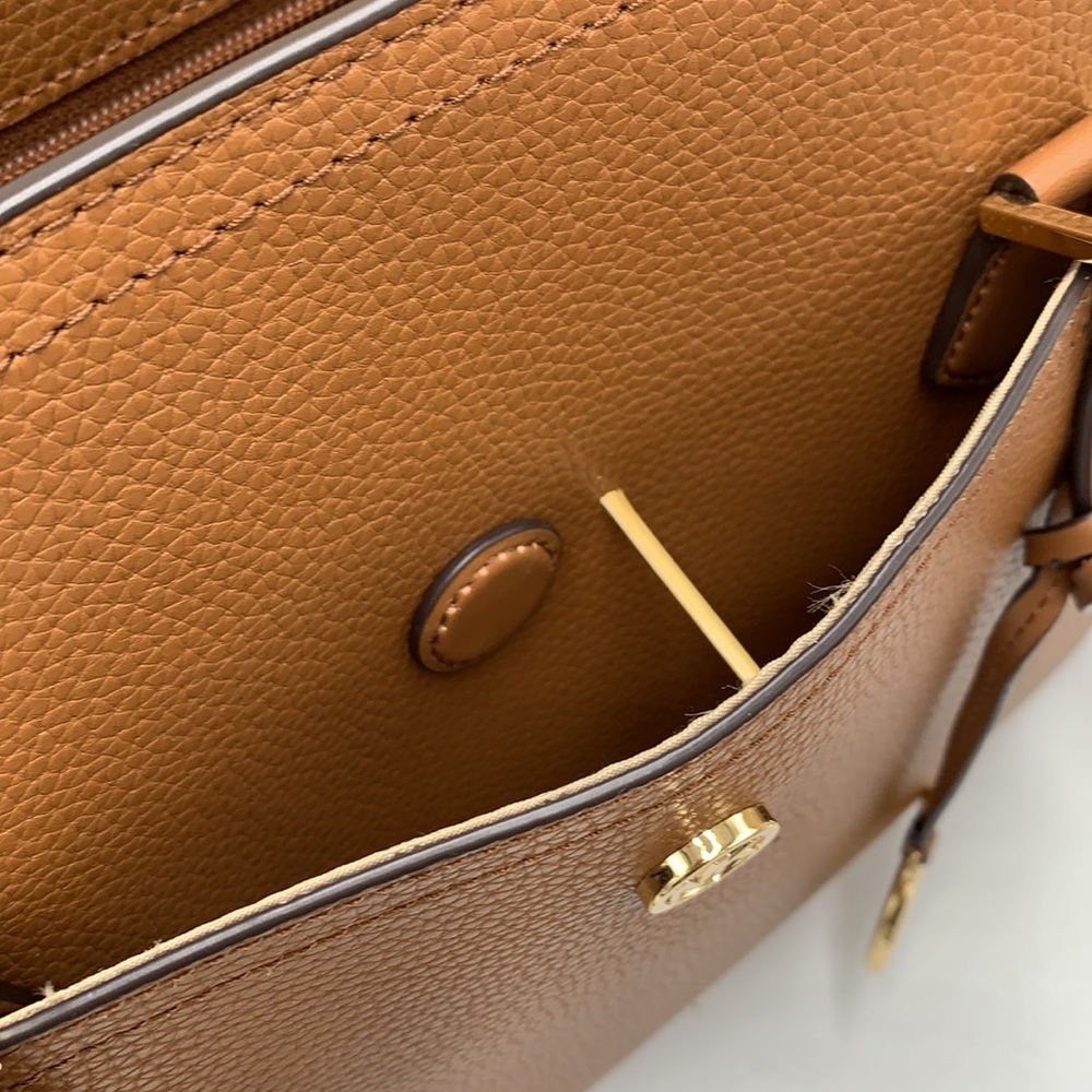 MICHAEL KORS 
Maisie Large Pebbled Leather 3-in-1 Tote Bag LUGGAGE SIGNATURE - Picture 10 of 13